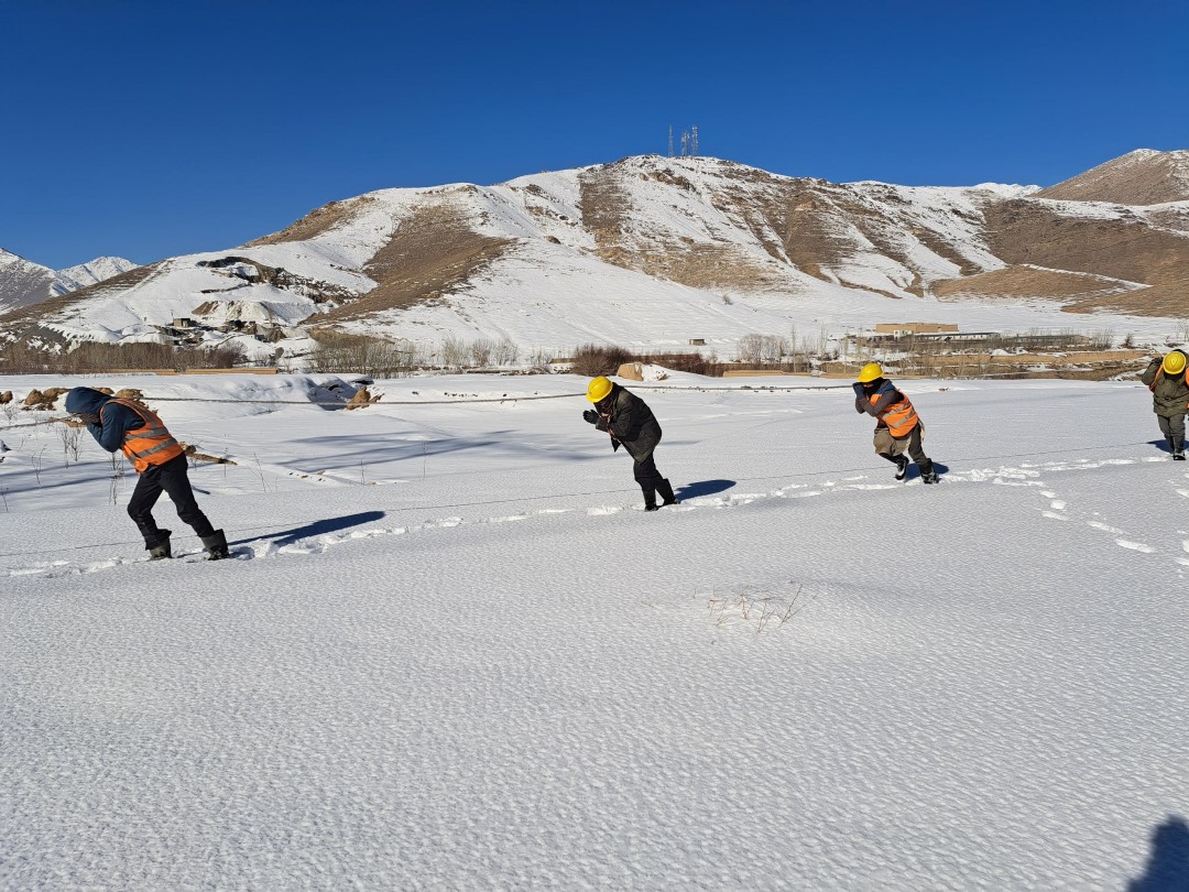 Cable stringing Team